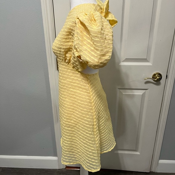 Sister Jane Yellow Puff Sleeve Mini Dress Size Small - Picture 2 of 12